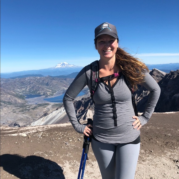 Meet your Posher, Christina - Picture 4 of 4